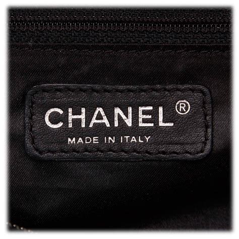 borsa chanel velour|Chanel handbags online.